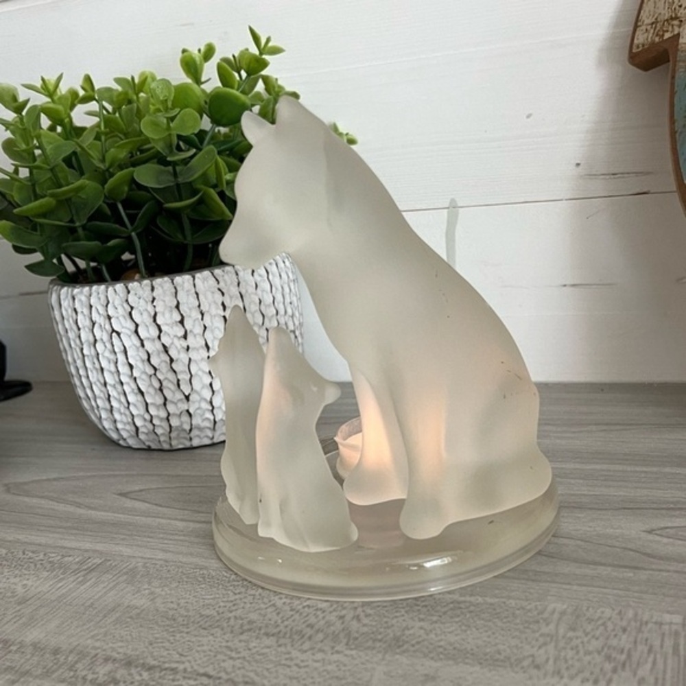 Partylite Wolf Family Frosted Tea Light Votive Holder - Picture 5 of 16